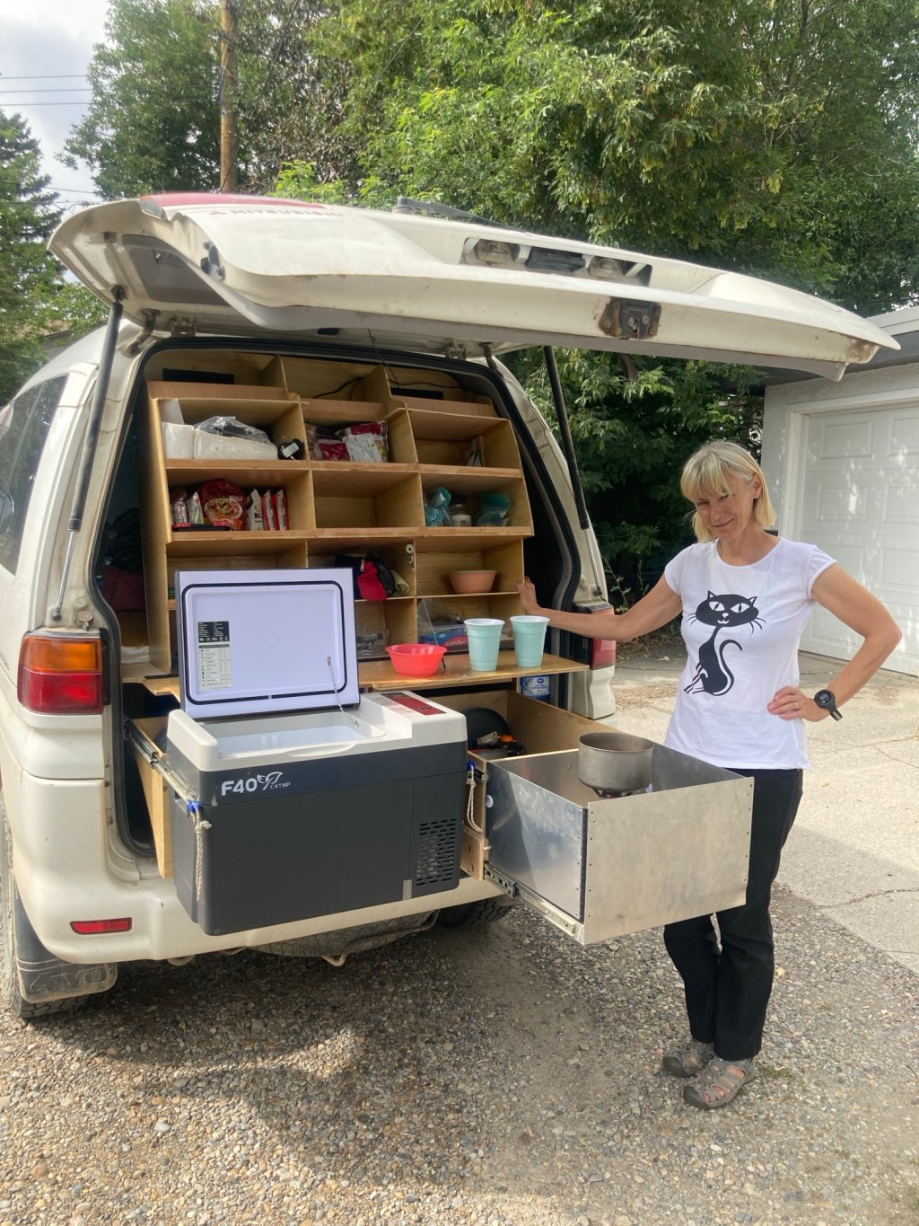 Delica #3 camperizing